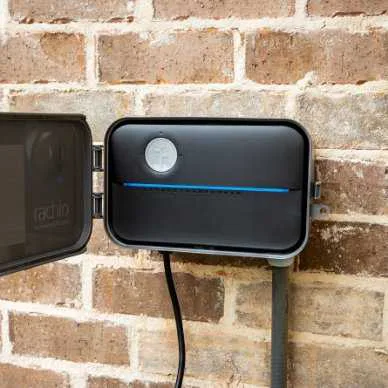 Rachio - Contrôleur Wi-Fi noir 6 zones